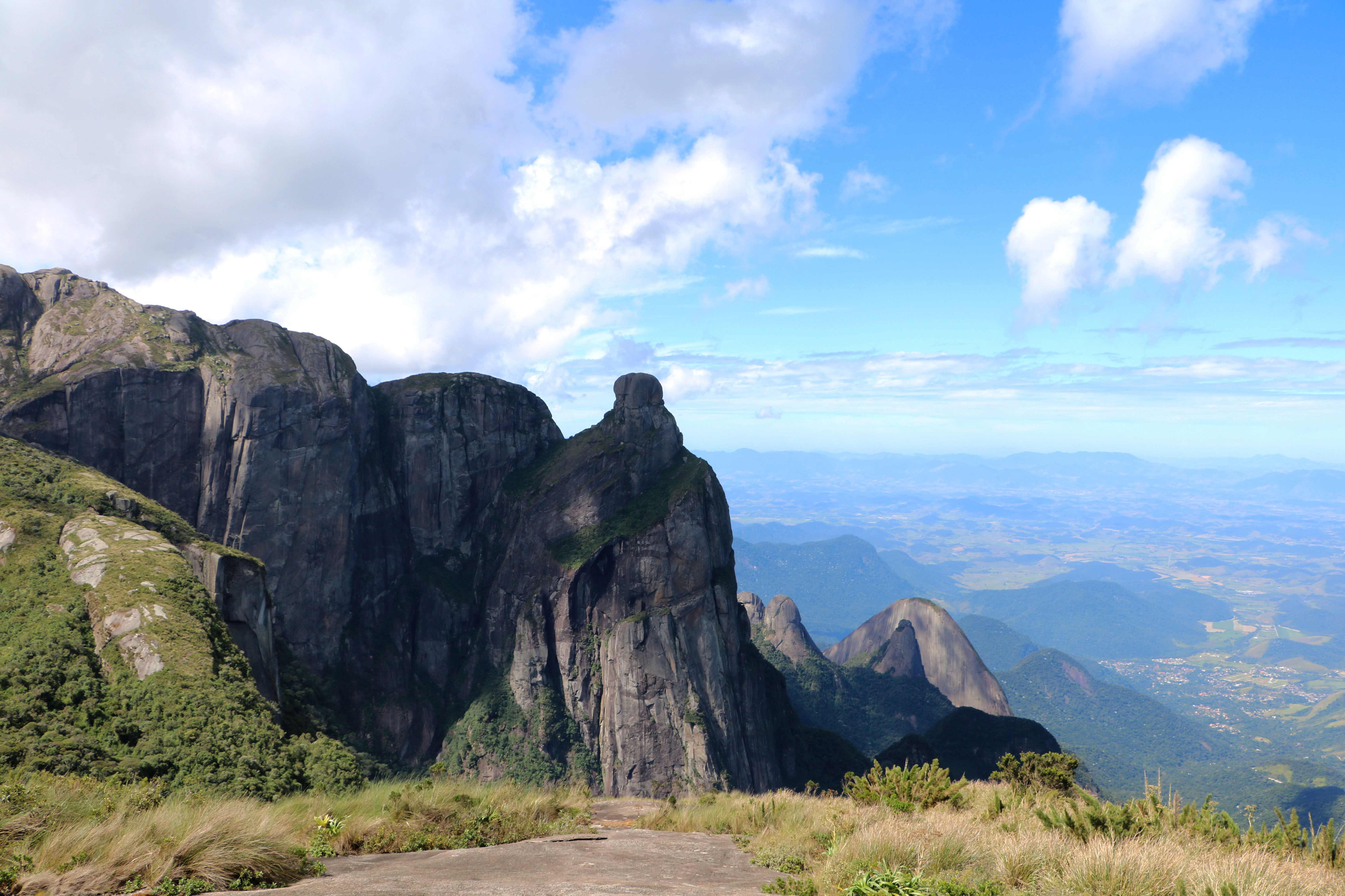 TRAVESSIA PETRÓPOLIS TERESÓPOLIS Com Guia - Serra Dos Órgãos